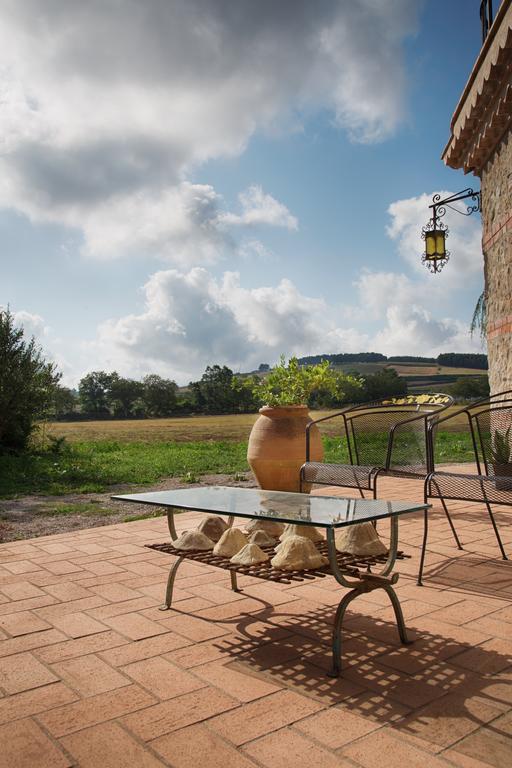 Don Carlo Agriturismo Di Charme Bio Villa Le Pioppe Luaran gambar