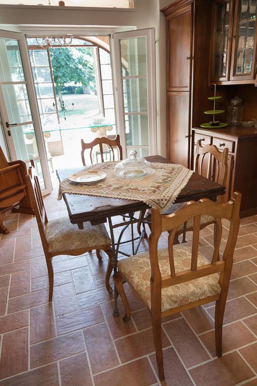 Don Carlo Agriturismo Di Charme Bio Villa Le Pioppe Luaran gambar