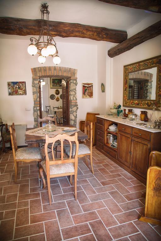 Don Carlo Agriturismo Di Charme Bio Villa Le Pioppe Luaran gambar